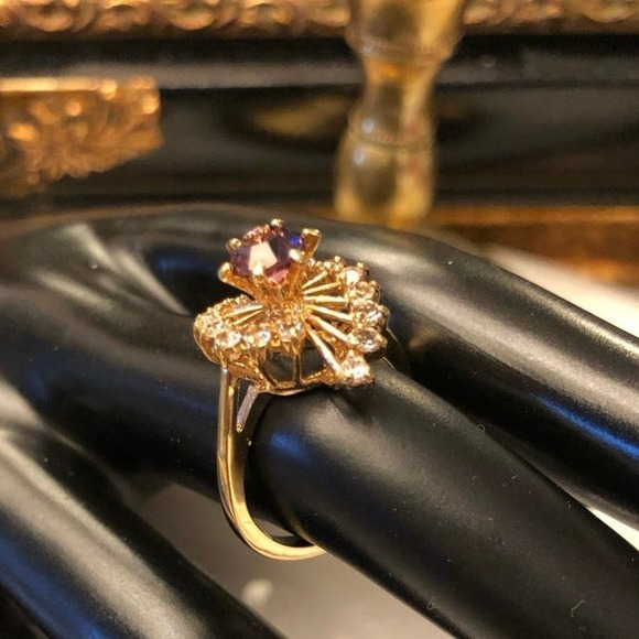 Vintage Jewelry - Fashion Fancy Gemstones Ring